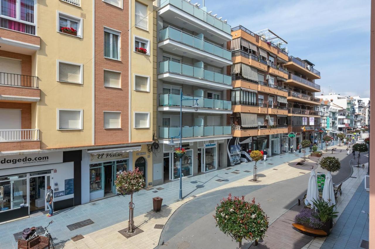 Apartamentos Guerrero Torre Del Mar Eksteriør bilde