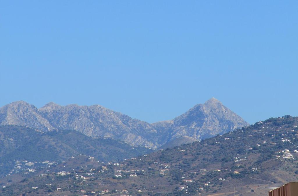 Apartamentos Guerrero Torre Del Mar Eksteriør bilde
