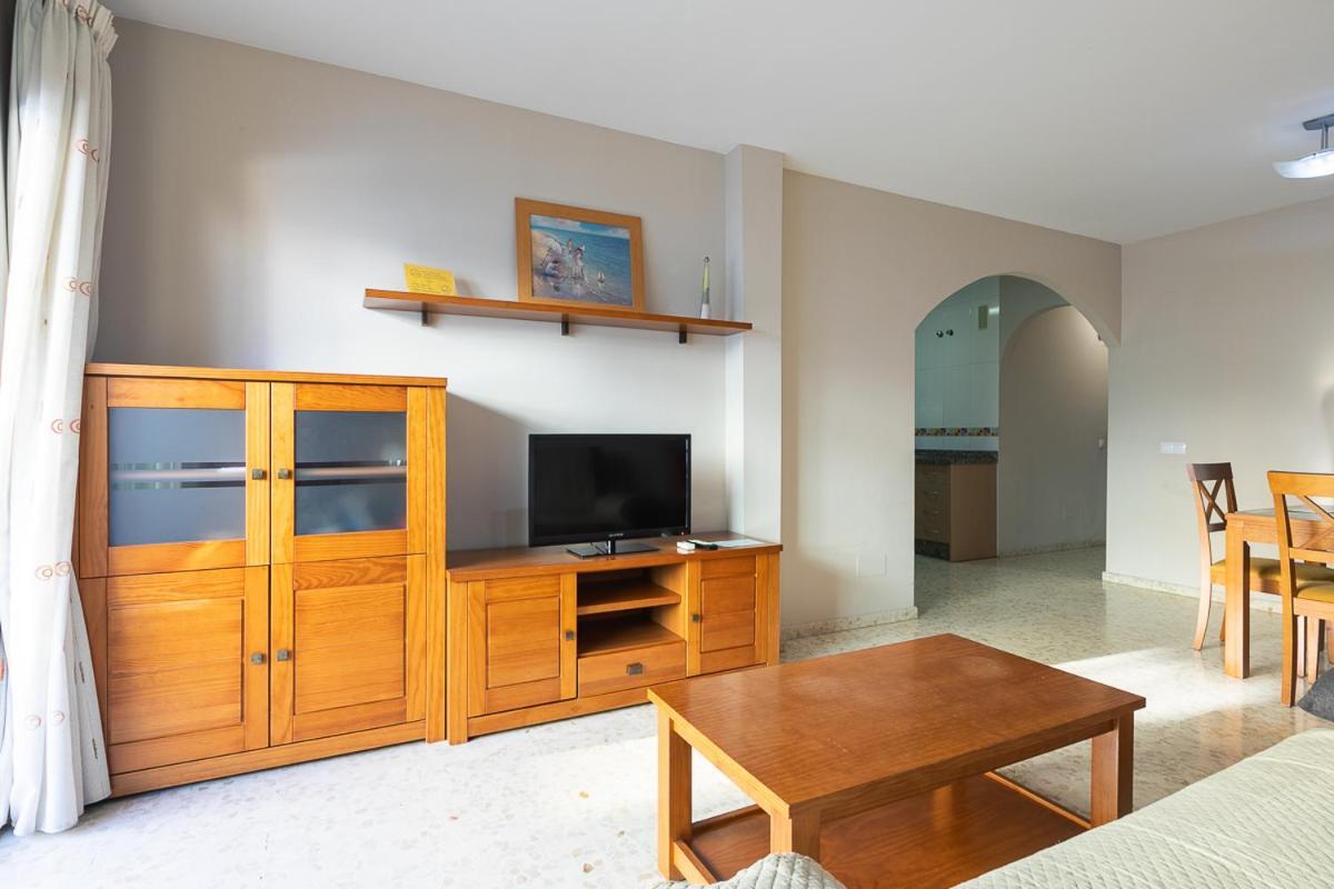 Apartamentos Guerrero Torre Del Mar Eksteriør bilde