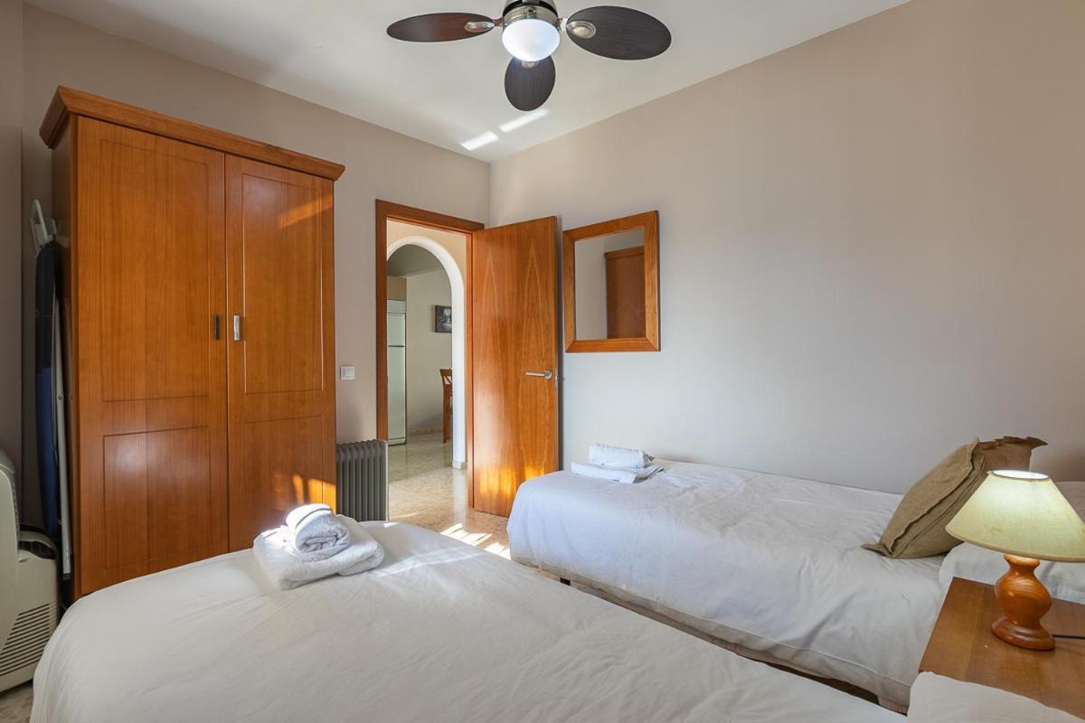 Apartamentos Guerrero Torre Del Mar Eksteriør bilde